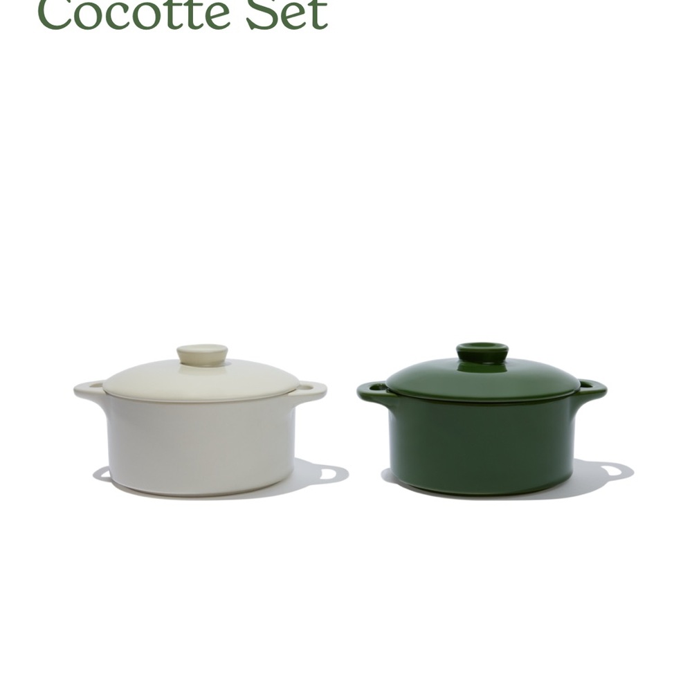 Elegant Green and Cream Cocotte Set